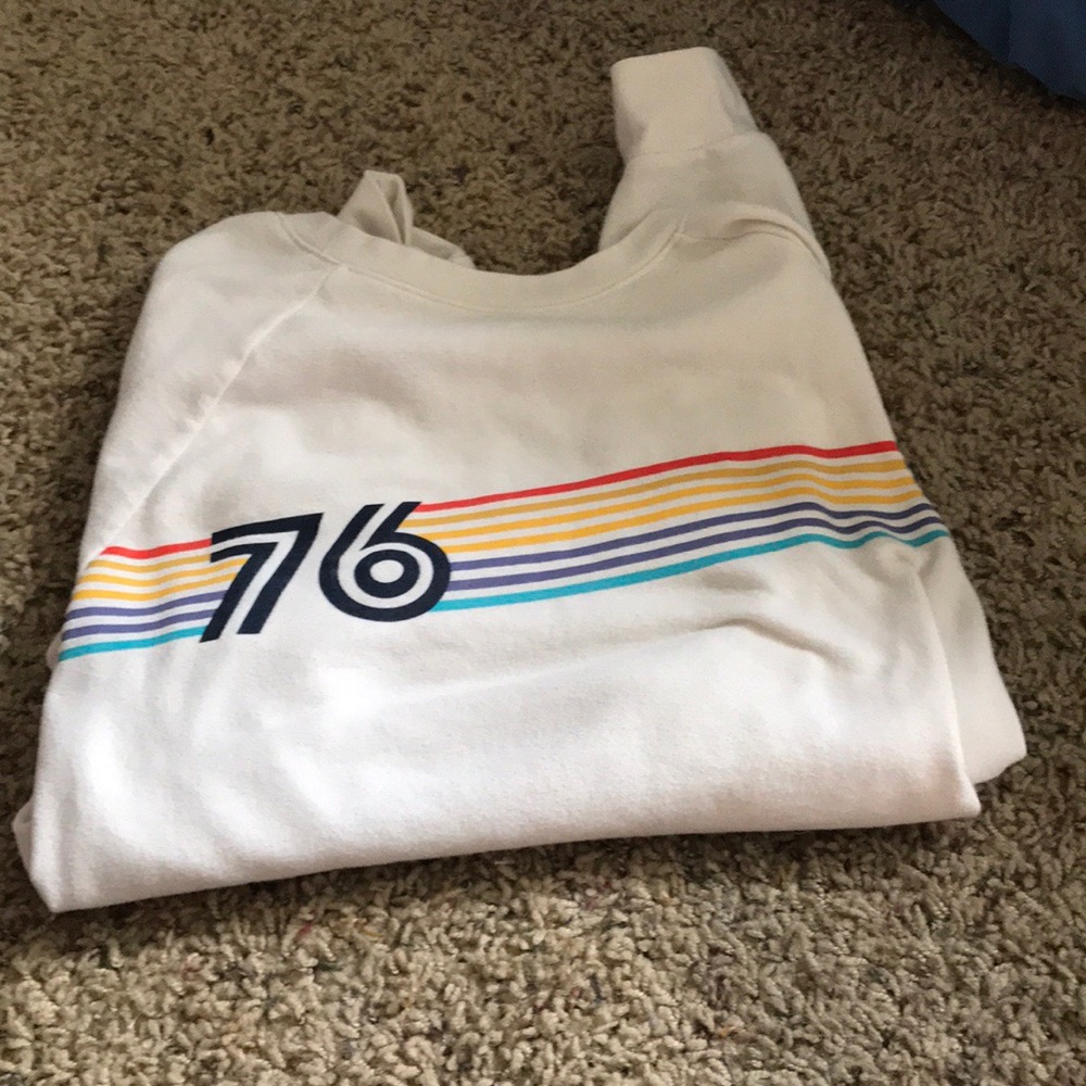 Its a long sleeve crop top